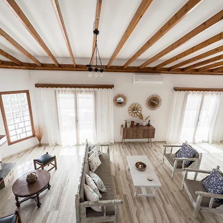 Villa Aelia Kampos  Luaran gambar
